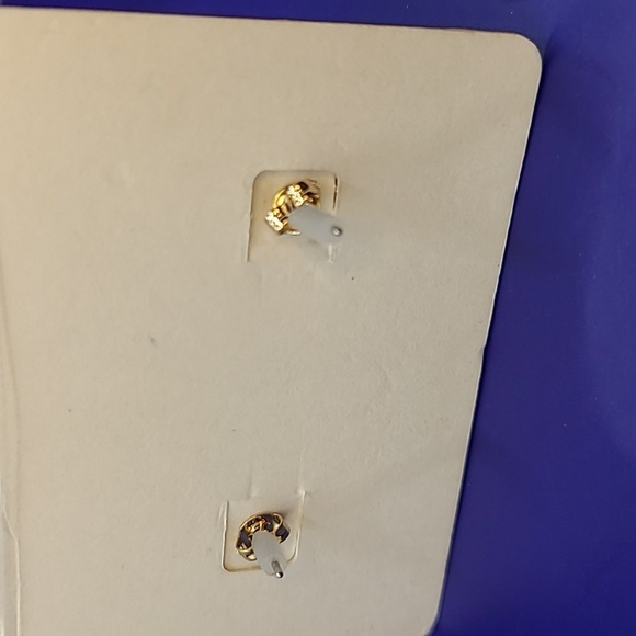 Banana republic pierced earrings with faux diamonds and pearls and gold tone - Picture 4 of 4